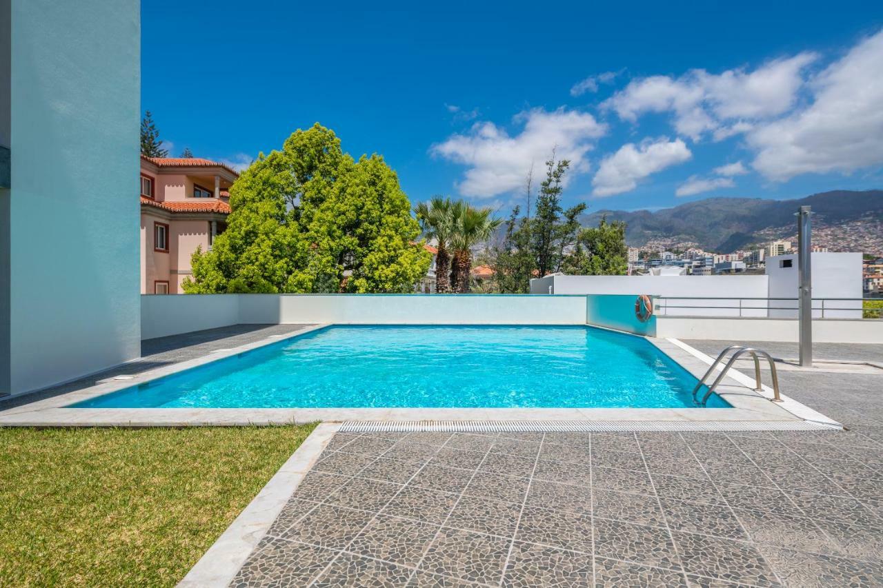 Miramar Apartment With Pool By Hr Madeira فونشال المظهر الخارجي الصورة