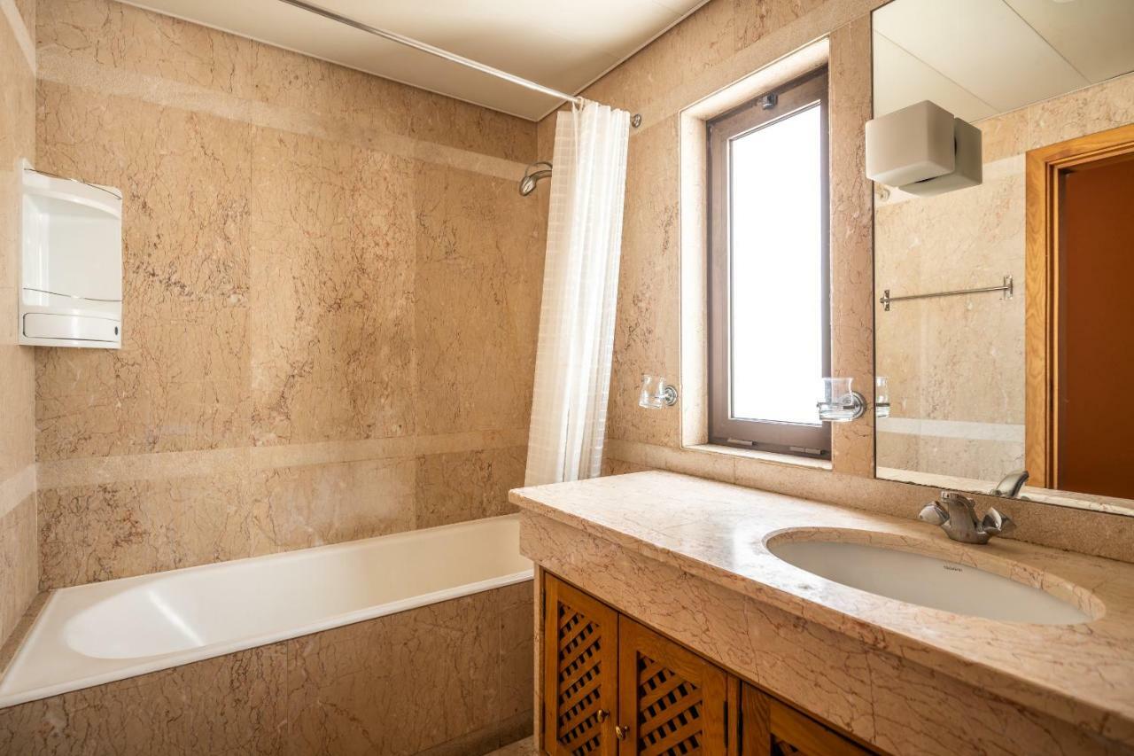 Miramar Apartment With Pool By Hr Madeira فونشال المظهر الخارجي الصورة